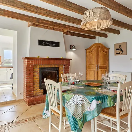 Le Hameau Boudet By Interhome Casa de Férias